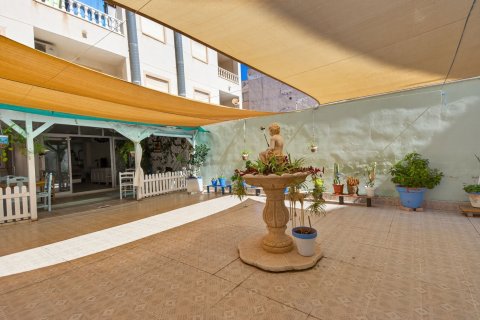 Wohnung zum Verkauf in Torrevieja, Alicante, Spanien 2 Schlafzimmer, 64 m2 Nr. 160877 - Foto 3