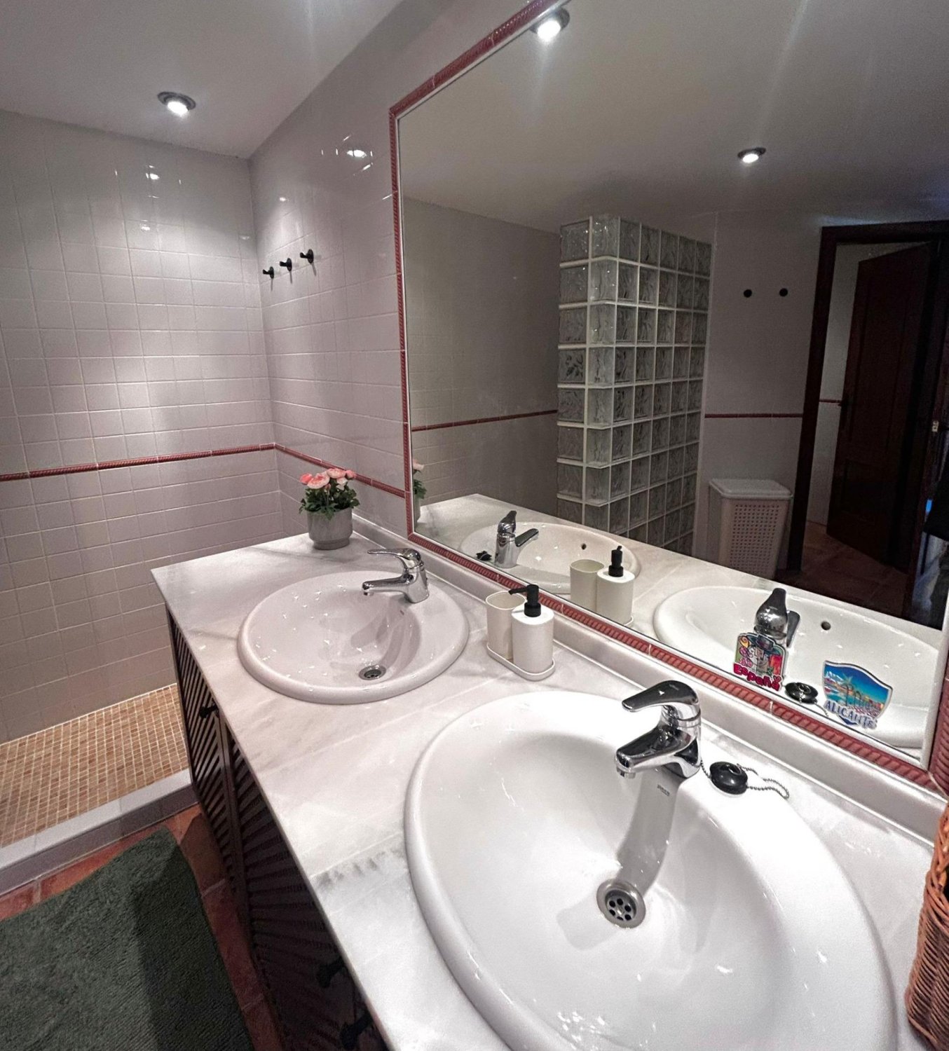 Huoneisto Punta Prima, Alicante, Espanja 2 makuuhuonetta, 156 m2 No. 195473