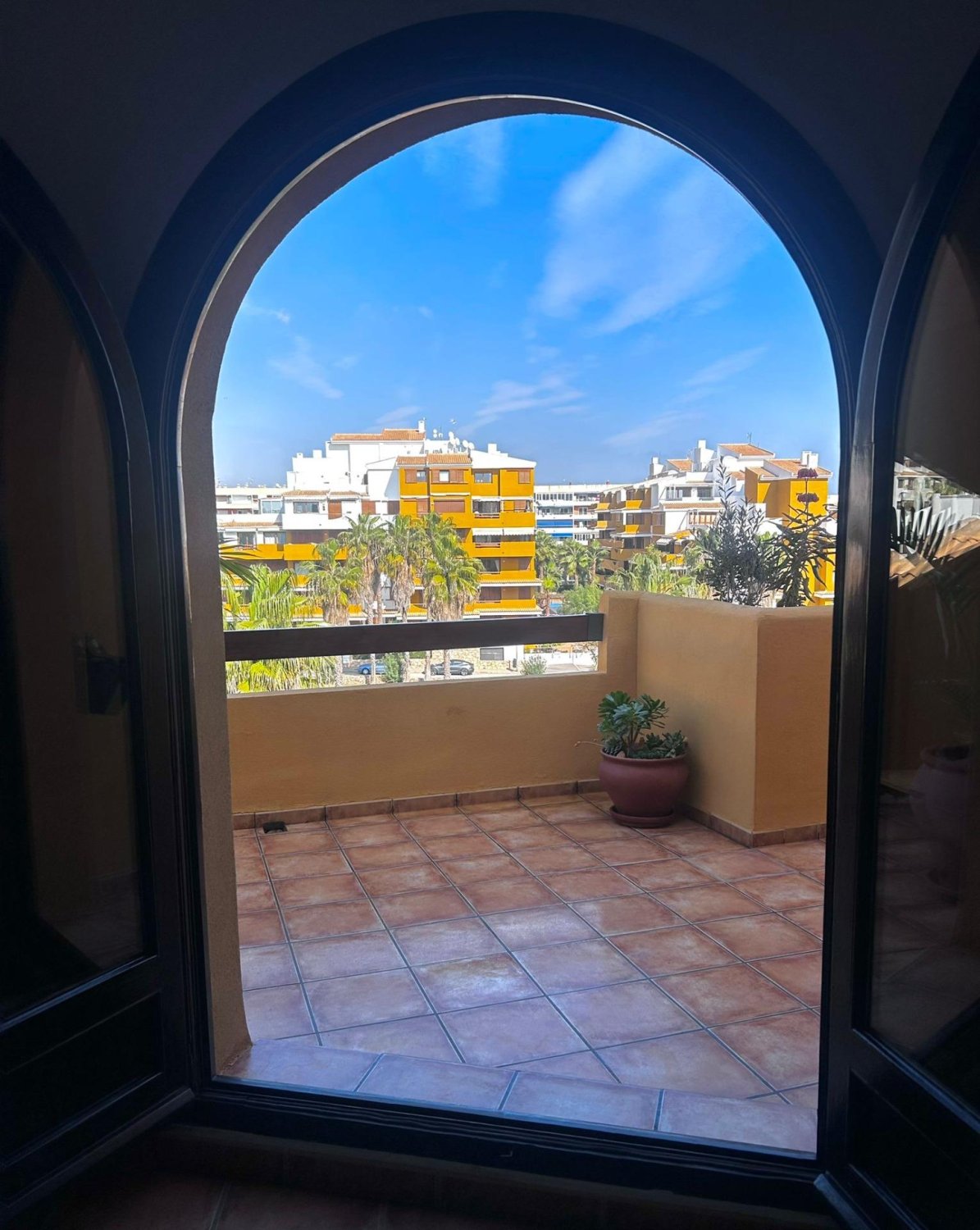 Huoneisto Punta Prima, Alicante, Espanja 2 makuuhuonetta, 156 m2 No. 195473