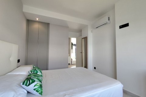 Apartment à vendre à Guardamar del Segura, Alicante, Espagne, 3 chambres, 94 m2 No. 195475 - photo 10