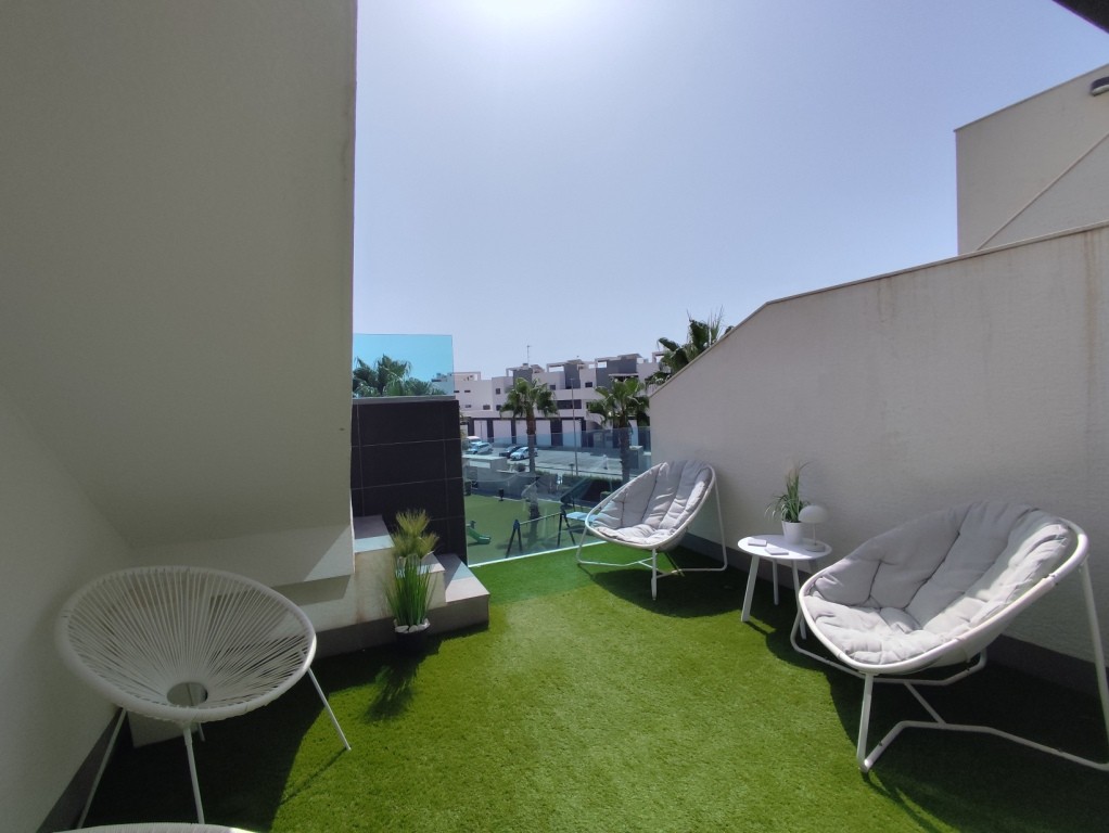 Apartment in Guardamar del Segura, Alicante, Spain 3 bedrooms, 94 sq.m. No. 195475