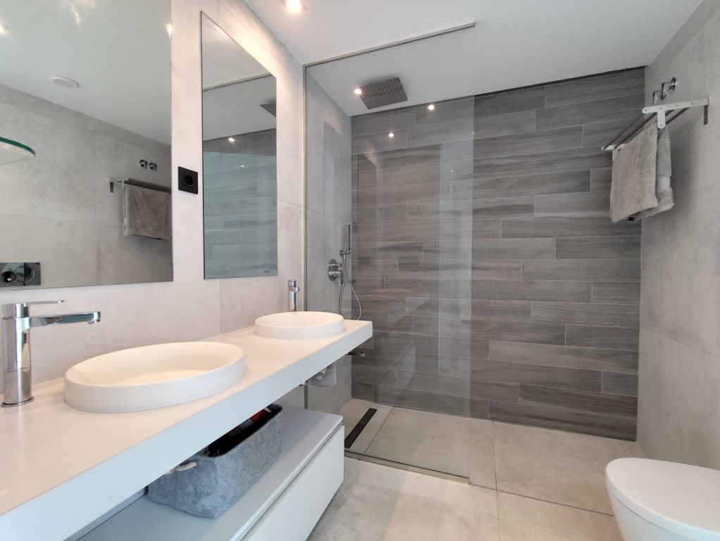 Apartment in Guardamar del Segura, Alicante, Spain 3 bedrooms, 94 sq.m. No. 195475