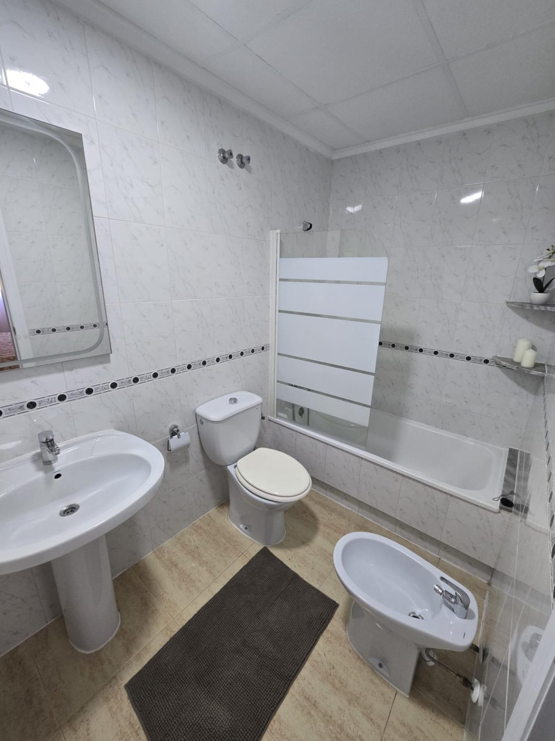 Apartamento en Torrevieja, Alicante, España 1 dormitorio, 59 m2 No. 195471