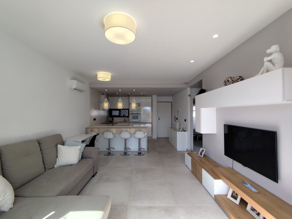 Apartamento en Guardamar del Segura, Alicante, España 3 dormitorios, 94 m2 No. 195477