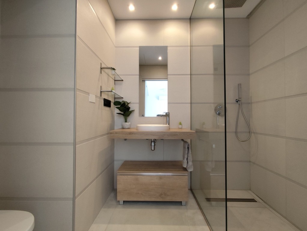 Apartamento en Guardamar del Segura, Alicante, España 3 dormitorios, 94 m2 No. 195477