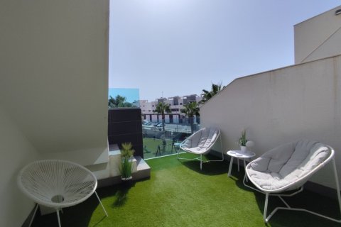 Apartment à vendre à Guardamar del Segura, Alicante, Espagne, 3 chambres, 94 m2 No. 195477 - photo 19