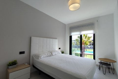 Apartment à vendre à Guardamar del Segura, Alicante, Espagne, 3 chambres, 94 m2 No. 195477 - photo 11
