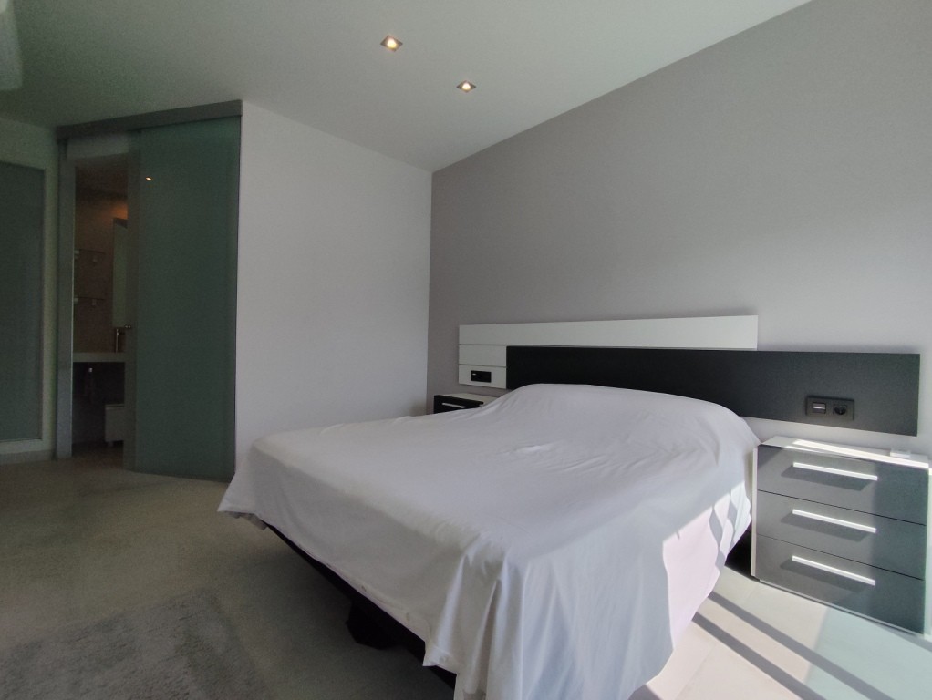 Apartamento en Guardamar del Segura, Alicante, España 3 dormitorios, 94 m2 No. 195477
