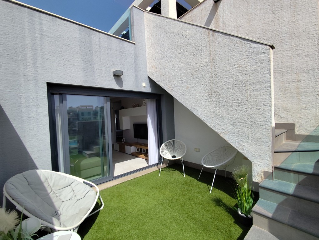 Apartamento en Guardamar del Segura, Alicante, España 3 dormitorios, 94 m2 No. 195477