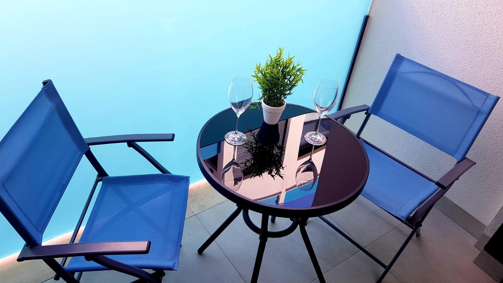 Apartamento en Torrevieja, Alicante, España 2 dormitorios, 55 m2 No. 195472