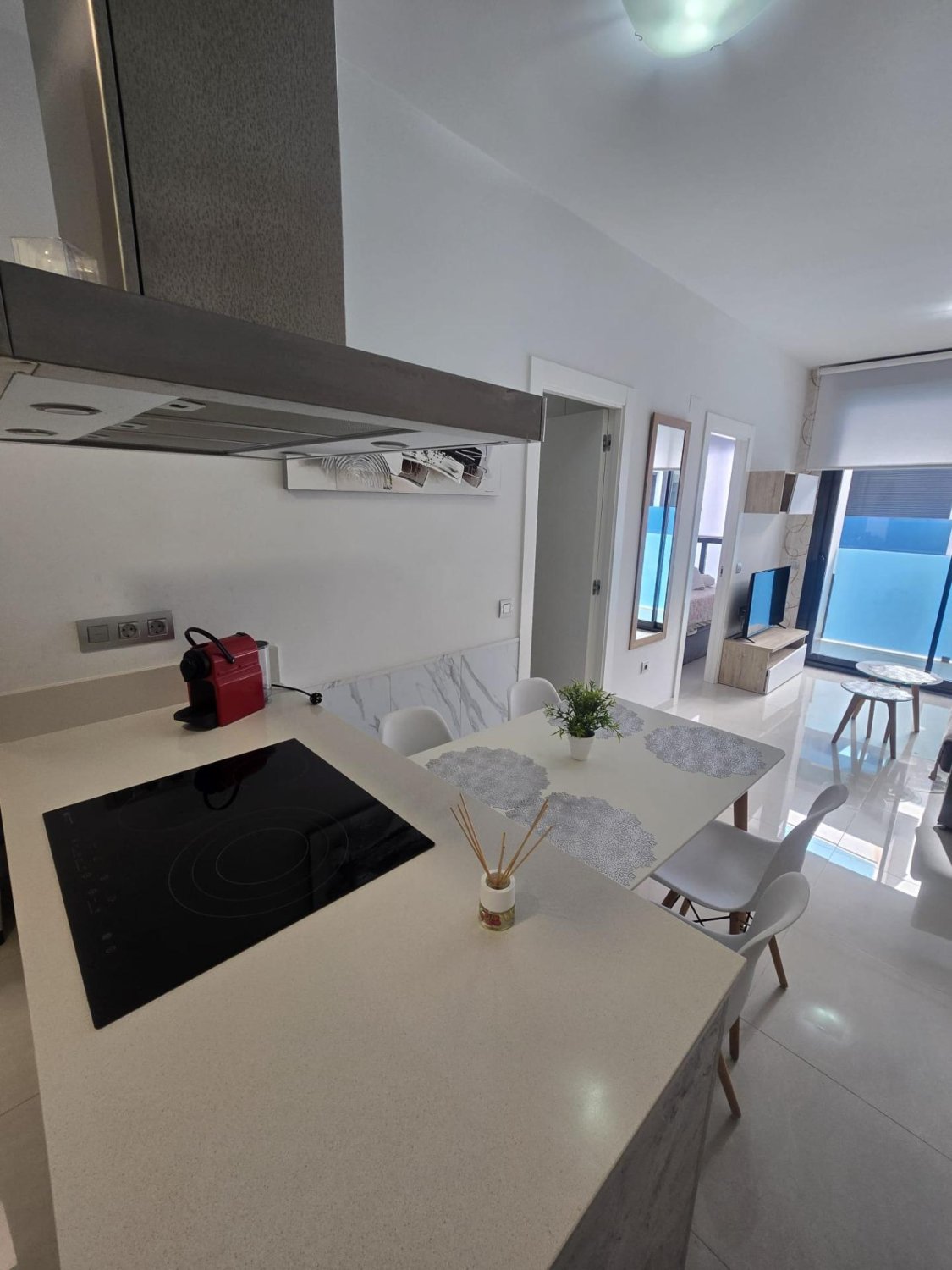 Apartamento en Torrevieja, Alicante, España 2 dormitorios, 55 m2 No. 195472