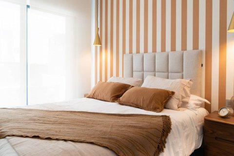 Продажа квартиры в Бенидорм, Аликанте, Испания 3 спальни, 131.32м2 №176428 - фото 9