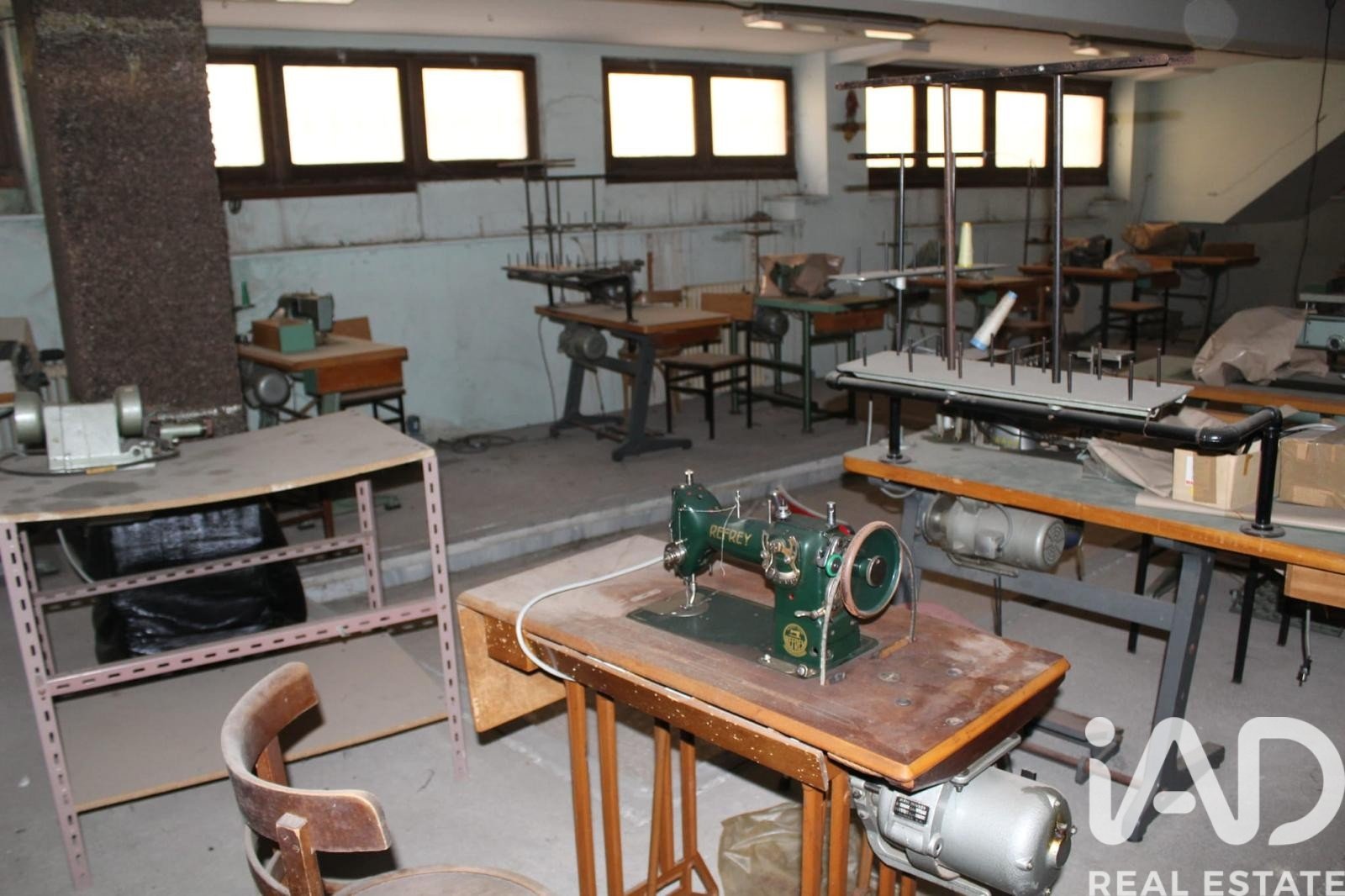 Commercial property à Ciudad Rodrigo, Salamanca, Espagne 1814 m2 No. 172461