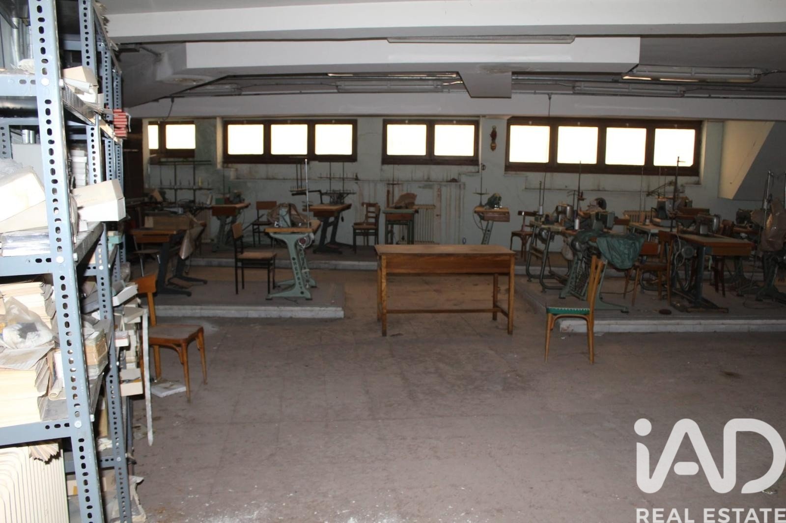 Commercial property à Ciudad Rodrigo, Salamanca, Espagne 1814 m2 No. 172461