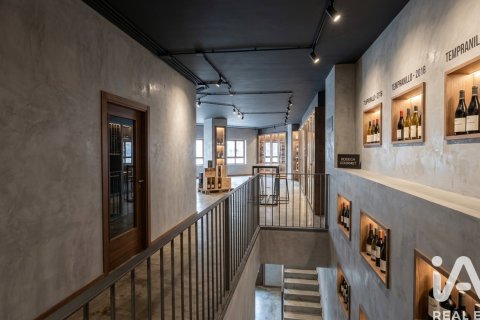 Commercial property for sale in Haro, La Rioja, Spain 909 sq.m. No. 172458 - photo 13