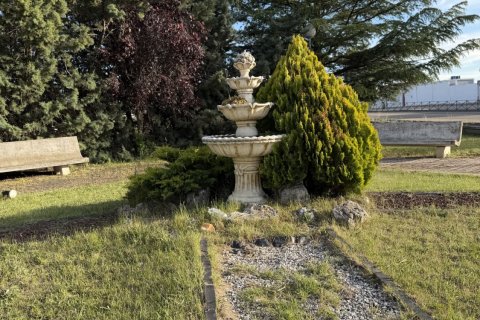 Commercial property for sale in Medina del Campo, Valladolid, Spain 1037 sq.m. No. 172168 - photo 5