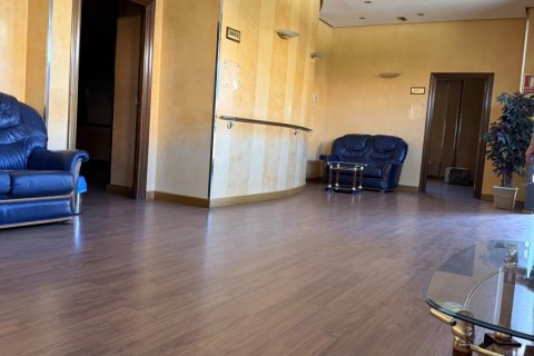 Commercial property for sale in Medina del Campo, Valladolid, Spain 1037 sq.m. No. 172168 - photo 16