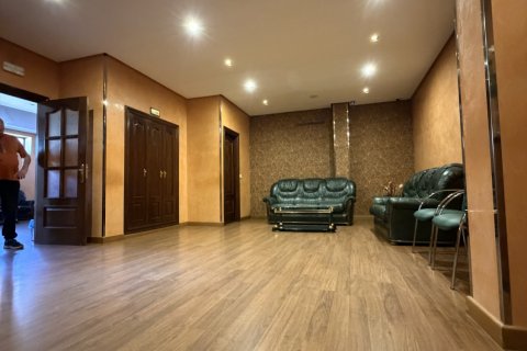 Commercial property for sale in Medina del Campo, Valladolid, Spain 1037 sq.m. No. 172168 - photo 19
