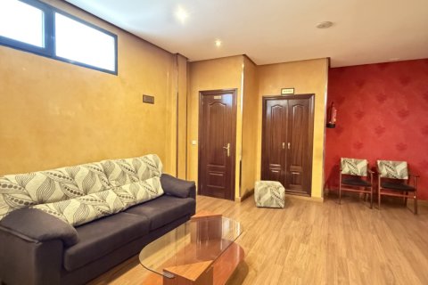 Commercial property for sale in Medina del Campo, Valladolid, Spain 1037 sq.m. No. 172168 - photo 18