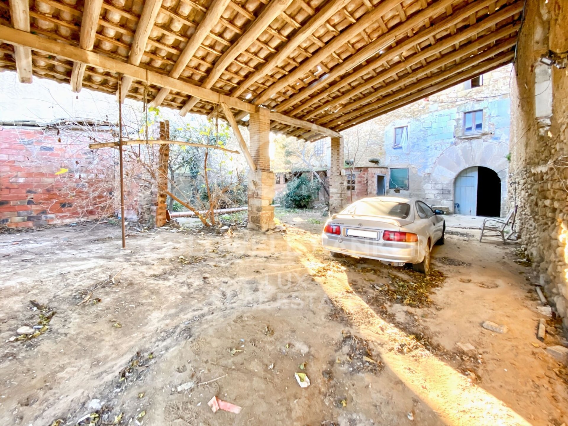Сasa en Girona, Gerona, España 6 dormitorios, 900 m2 No. 159721
