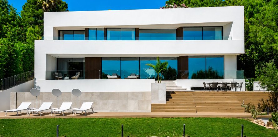 Villa in Costa De La Calma, Mallorca, Spain 5 bedrooms, 940 sq.m. No. 180923