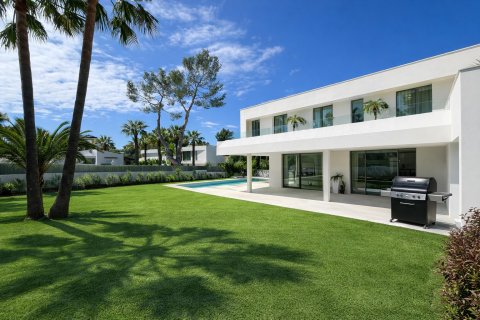 Huvila Santa Ponsa, Mallorca, Espanja 4 makuuhuonetta, 520 m2 No. 180919
