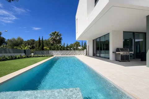 Villa à vendre à Santa Ponsa, Mallorca, Espagne, 4 chambres, 520 m2 No. 180919 - photo 2