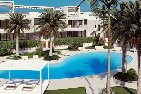 Bungalow till salu i Torrevieja, Alicante, Spanien 2 sovrum, 131 kvm. Nr. 170118 - foto 10