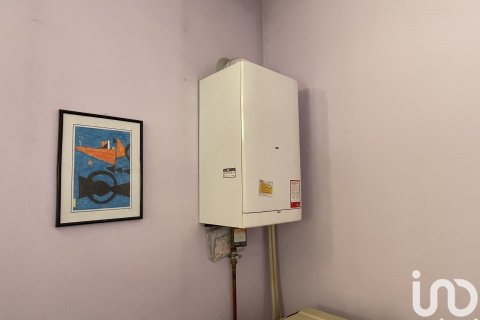Продажа коммерческой недвижимости в Леон, Испания 3 спальни, 86м2 №185946 - фото 7