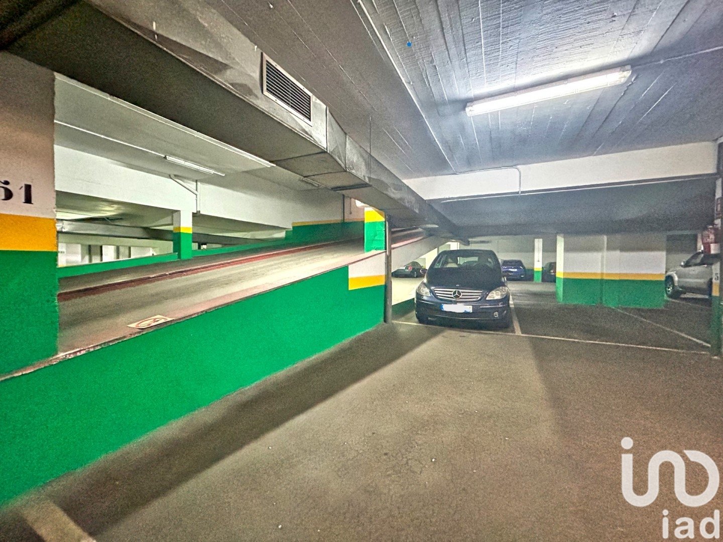 Parking à Madrid, Espagne 13 m2 No. 185945