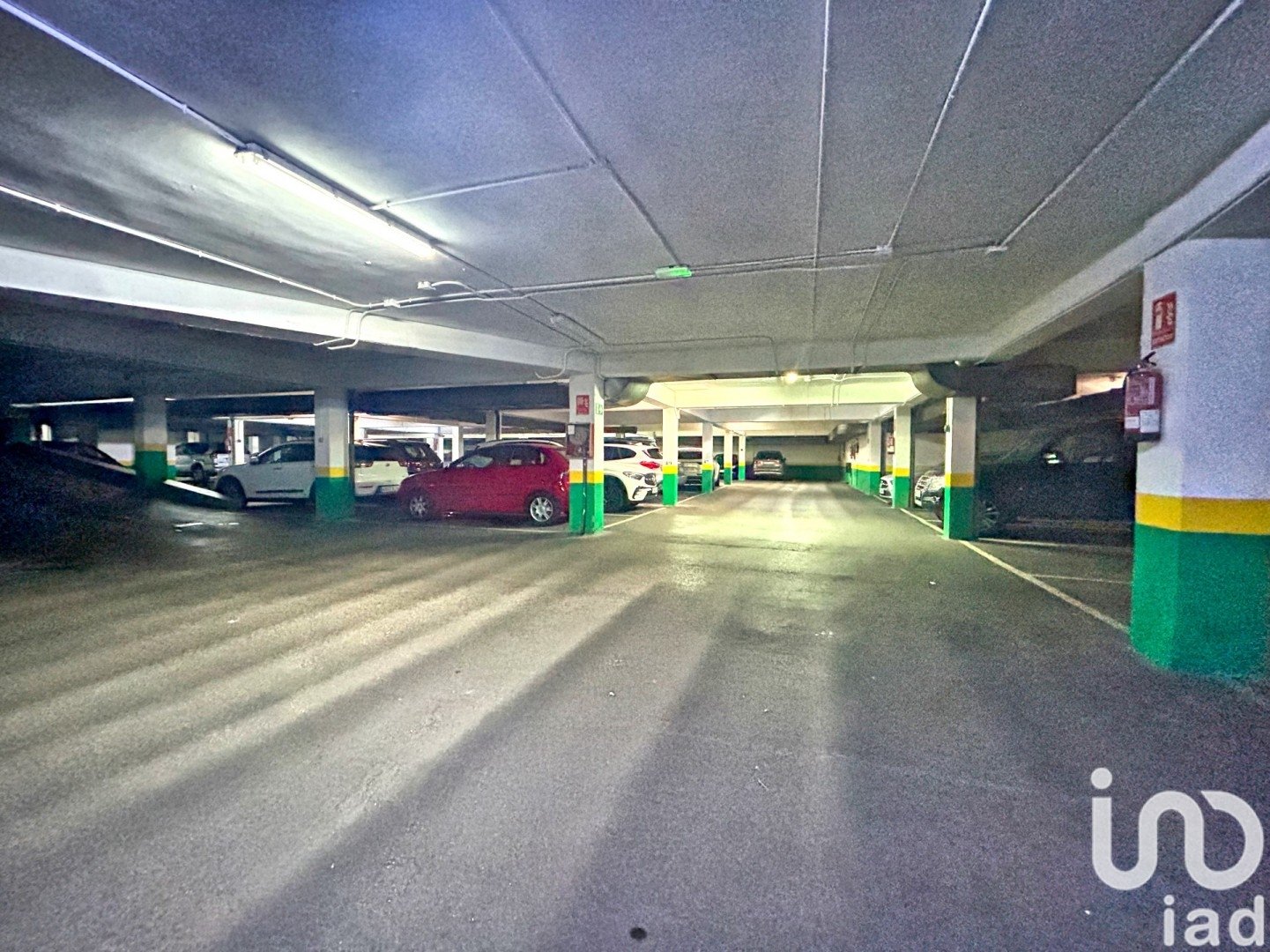 Parking à Madrid, Espagne 13 m2 No. 185945