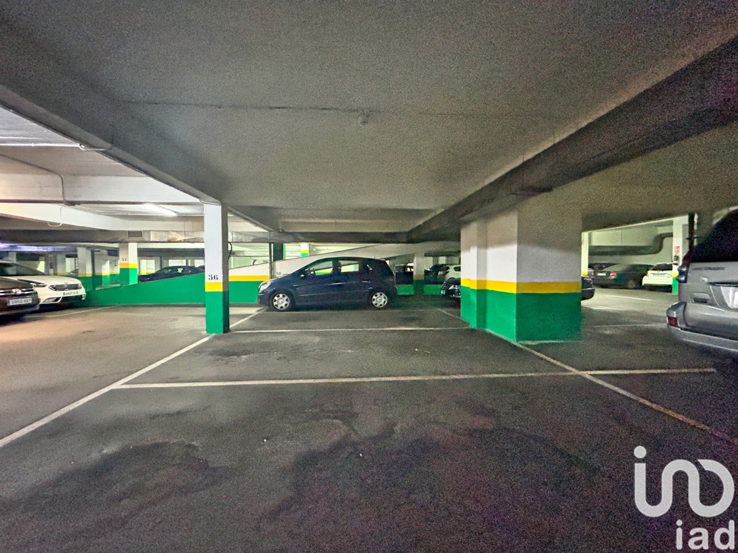 Parking à Madrid, Espagne 13 m2 No. 185945