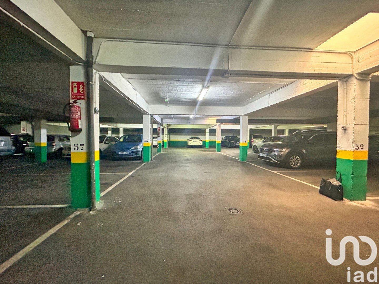 Parking à Madrid, Espagne 13 m2 No. 185945