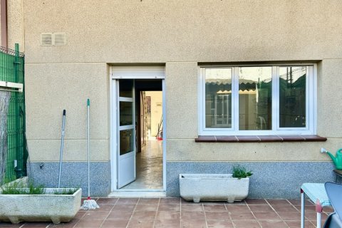 Продажа таухауса в Вальверде де ла Вирхен, Леон, Испания 4 спальни, 161м2 №185920 - фото 2
