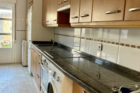 Продажа таухауса в Вальверде де ла Вирхен, Леон, Испания 4 спальни, 161м2 №185920 - фото 12