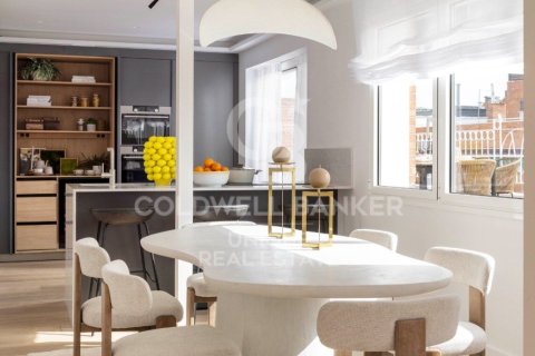 Продажа квартиры в Мадрид, Испания 2 спальни, 191м2 №157686 - фото 14