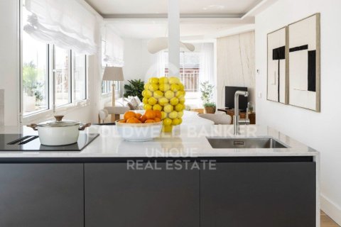 Продажа квартиры в Мадрид, Испания 2 спальни, 191м2 №157686 - фото 10