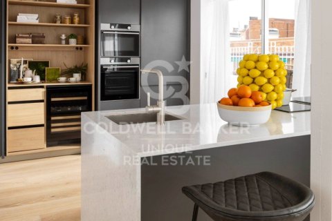 Продажа квартиры в Мадрид, Испания 2 спальни, 191м2 №157686 - фото 8