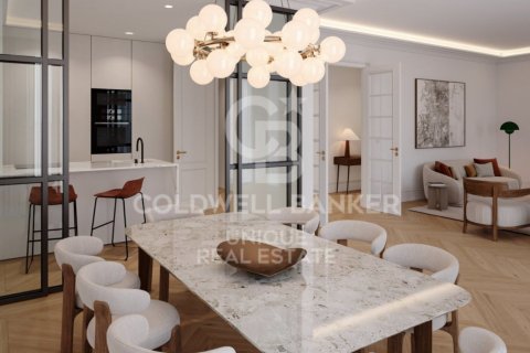 Apartamento en venta en Madrid, España 3 dormitorios, 234 m2 No. 157687 - foto 2