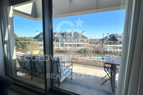 Takvåning till salu i Pozuelo de Alarcon, Madrid, Spanien 4 sovrum, 267 kvm. Nr. 157688 - foto 8