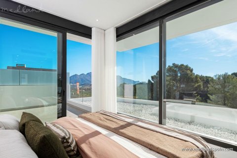 Villa for sale in La Nucia, Alicante, Spain 3 bedrooms, 306 sq.m. No. 146336 - photo 14