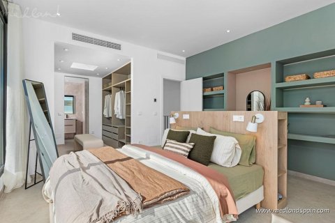 Villa for sale in La Nucia, Alicante, Spain 3 bedrooms, 306 sq.m. No. 146336 - photo 12