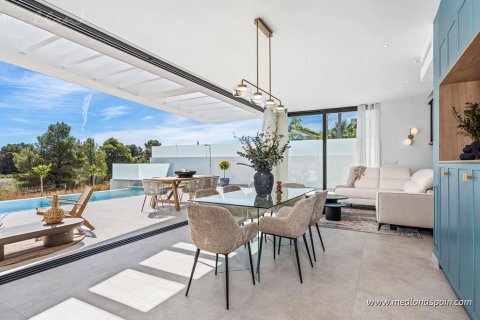 Villa for sale in La Nucia, Alicante, Spain 3 bedrooms, 306 sq.m. No. 146336 - photo 4