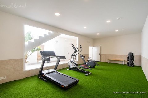 Lägenhet till salu i Guardamar del Segura, Alicante, Spanien 3 sovrum, 95.5 kvm. Nr. 146335 - foto 14