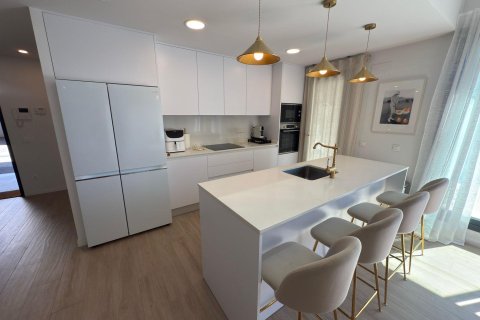 Villa pārdošanā San Juan, Alicante, Spānijā 4 istabas, 145 m2 Nr. 133065 - attēls 13