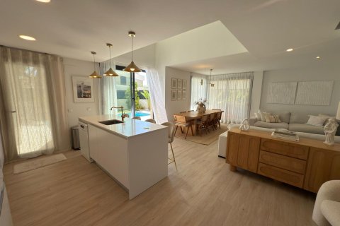 Villa pārdošanā San Juan, Alicante, Spānijā 4 istabas, 145 m2 Nr. 133065 - attēls 8