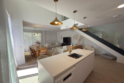 Villa pārdošanā San Juan, Alicante, Spānijā 4 istabas, 145 m2 Nr. 133065 - attēls 12