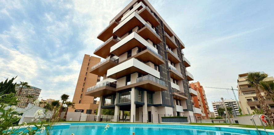 Квартира в Аликанте, Испания 2 спальни, 98м2 №133064