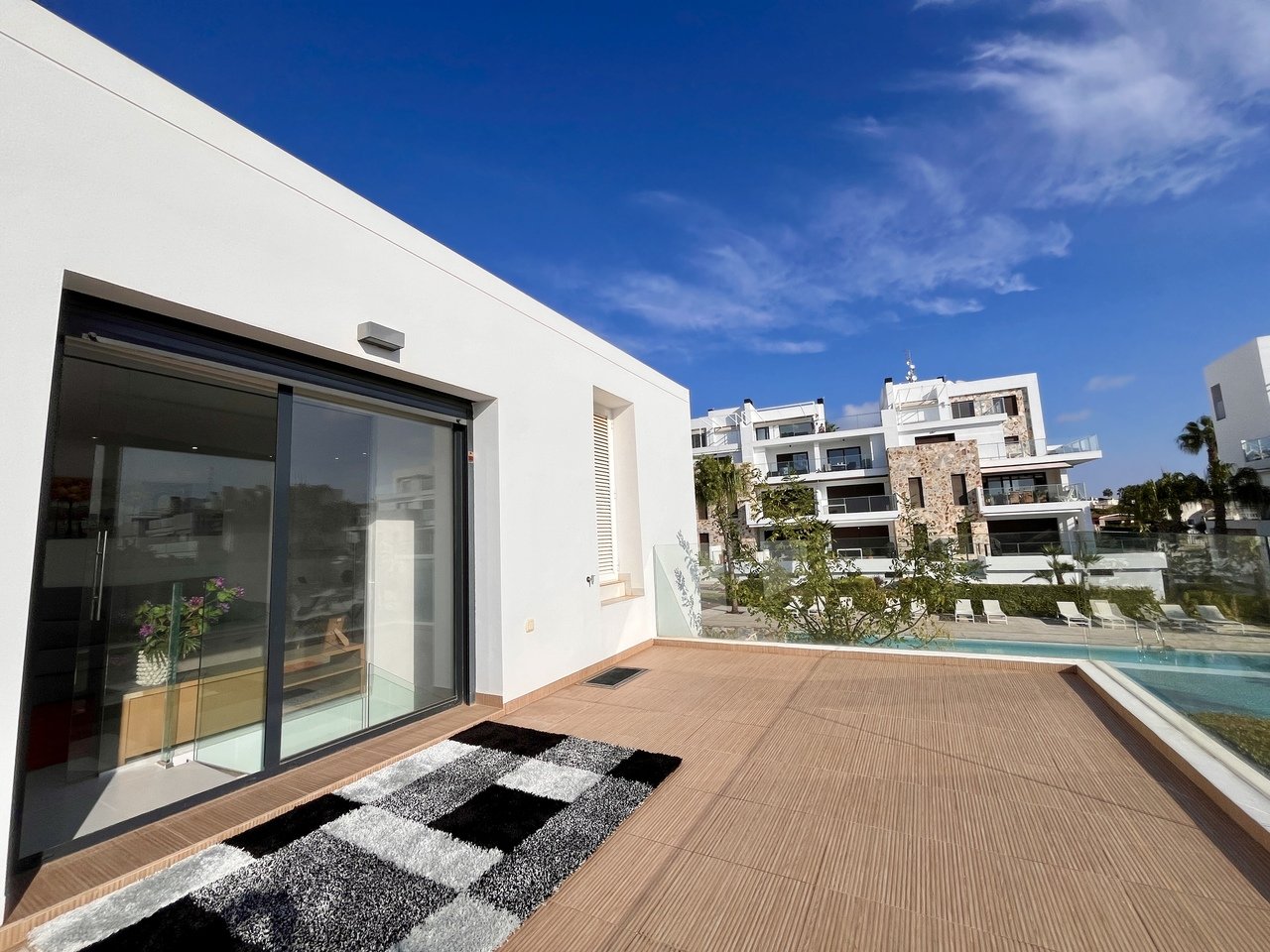 Villa i Alicante, Spanien 3 sovrum, 102 kvm. Nr. 138522