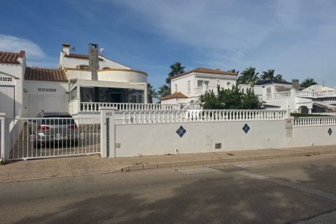 Villa en venta Alicante, España 3 dormitorios, 112 m2 No. 138521 - foto 1